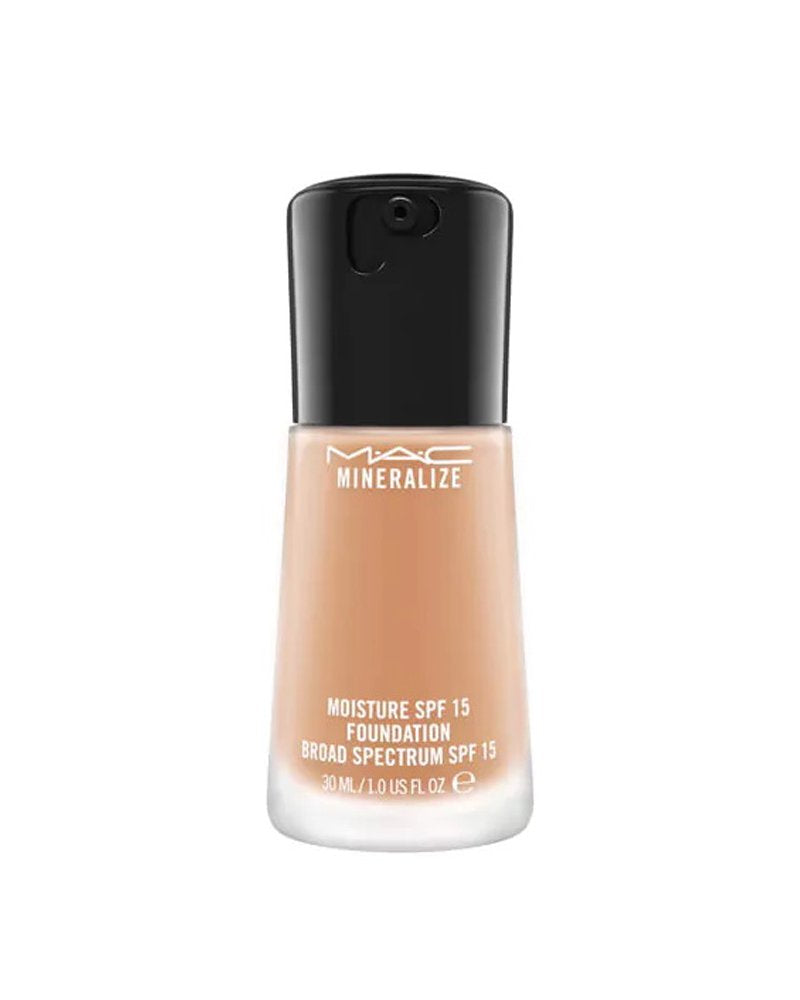 MAC Mineralize Moisture Foundation Broad Spectrum SPF 15